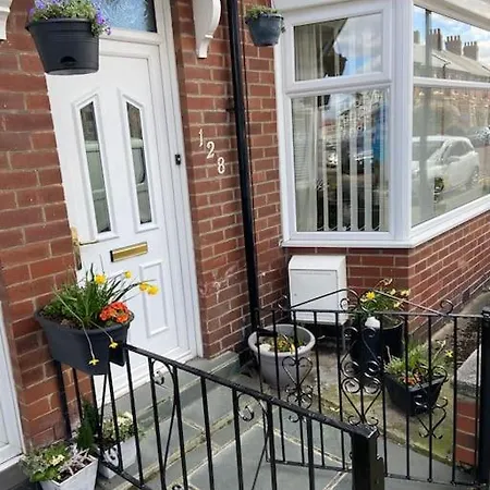 Stay At 128 Newcastle upon Tyne Exterior photo